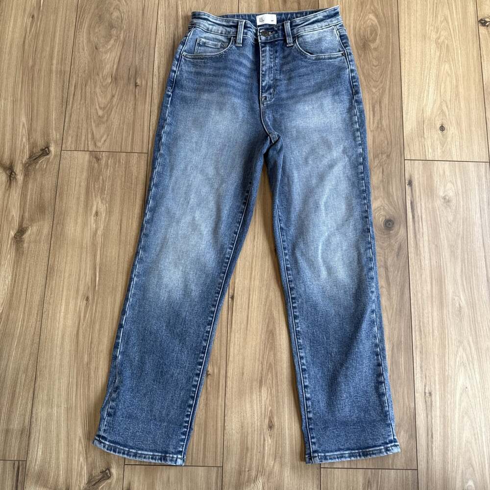 The Fine Print Jeans Womens Size 28 Petite  Medium Wash Classic Minimalist